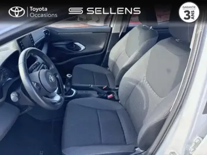 Photo 10 Toyota Yaris  70 VVT-i Dynamic 5p MY22