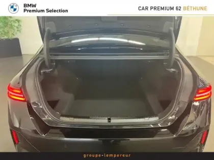 Photo 6 BMW Serie 5 Série 5 520dA 197ch M Sport