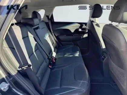 Photo 6 Kia Niro e- Premium 204ch