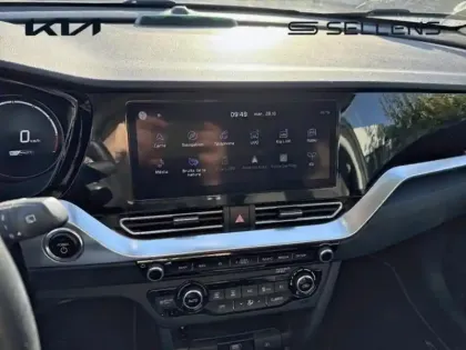 Photo 14 Kia Niro e- Premium 204ch