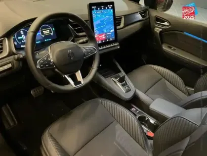 Photo 14 Renault Captur  1.8 E-Tech full hybrid 160ch esprit Alpine - 25