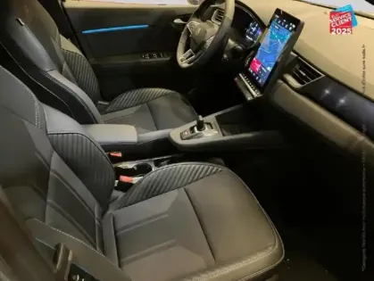 Photo 4 Renault Captur  1.8 E-Tech full hybrid 160ch esprit Alpine - 25