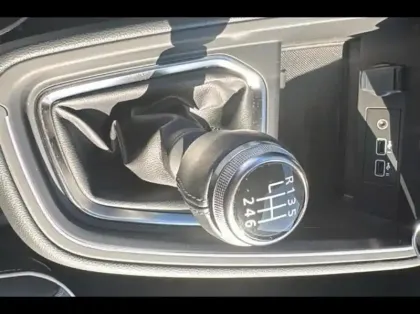 Photo 14 Renault Clio  1.0 Eco-G 100ch Techno - 24