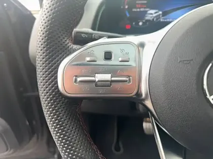 Photo 20 Mercedes GLB  220 d 8G-DCT 4Matic