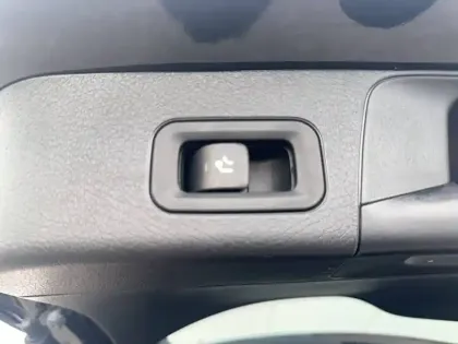 Photo 33 Mercedes GLB  220 d 8G-DCT 4Matic