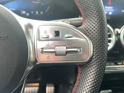 Photo 21 Mercedes GLB  220 d 8G-DCT 4Matic