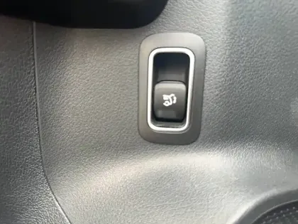 Photo 16 Mercedes GLB  220 d 8G-DCT 4Matic