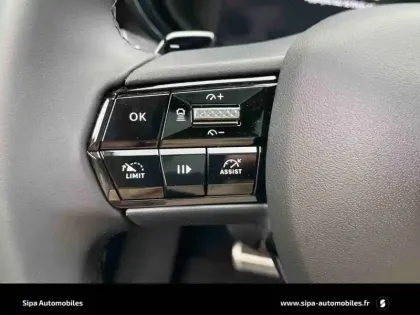Photo 82 Alfa Romeo Junior  1.2 Ibrida 145 ch eDCT6 Q4