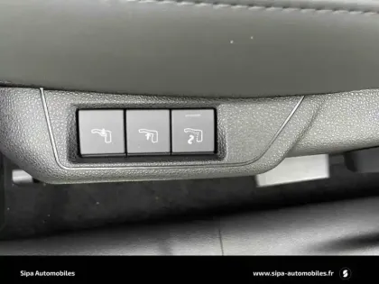 Photo 61 Alfa Romeo Junior  1.2 Ibrida 145 ch eDCT6 Q4