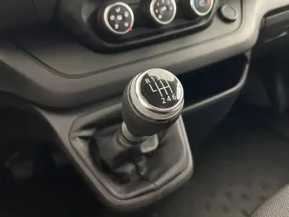 Photo 21 Renault Trafic  L2 dCi 150 Energy S&S