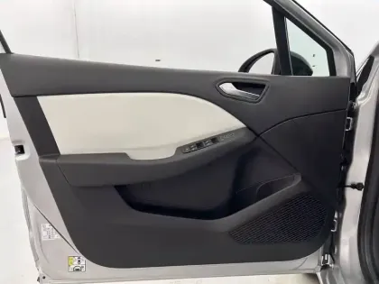 Photo 10 Renault Clio  TCe 90