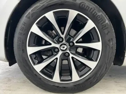 Photo 17 Renault Clio  TCe 90