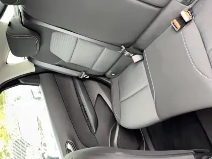 Photo 31 Renault Arkana  E-Tech hybride 145 - 22