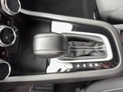 Photo 28 Renault Arkana  E-Tech hybride 145 - 22