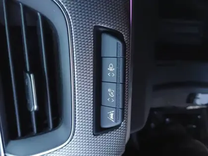 Photo 33 Renault Arkana  E-Tech hybride 145 - 22