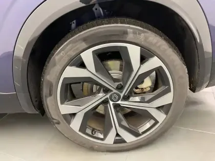 Photo 24 Renault Espace  E-Tech full hybrid 200 GSR2