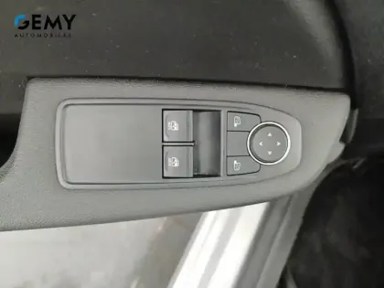 Photo 33 Renault Clio Gén. V (BJA) Ph1 NG Equilibre 5