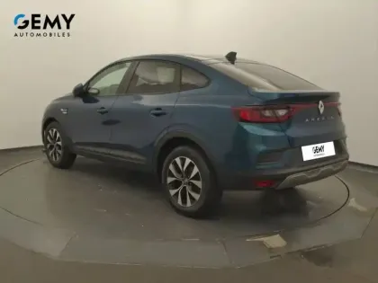 Photo 6 Renault Arkana  mild hybrid 140 EDC FAP - 22