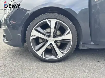 Photo 10 Peugeot 308  PureTech 130ch S&S EAT8