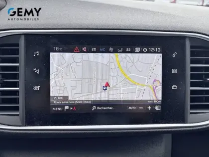 Photo 15 Peugeot 308  PureTech 130ch S&S EAT8