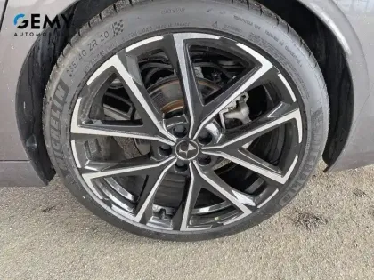 Photo 48 DS DS 9  Hybride E-Tense 360 4x4