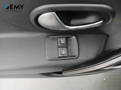 Photo 11 Dacia Sandero  ECO-G 100