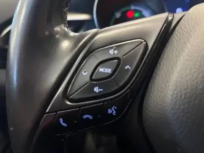 Photo 25 Toyota C-HR  Hybride 122h