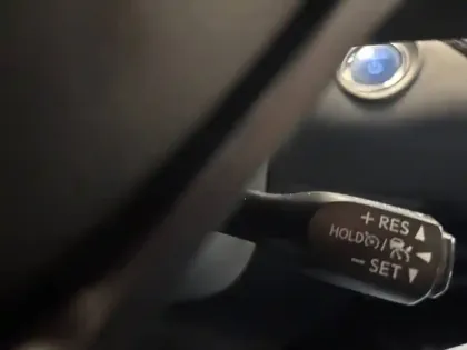 Photo 27 Toyota C-HR  Hybride 122h