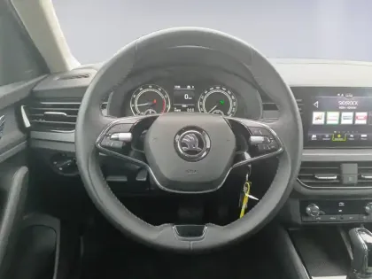 Photo 11 Skoda Kamiq  1.0 TSI Evo 110 ch DSG7