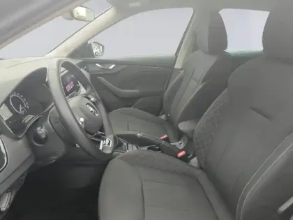 Photo 8 Skoda Kamiq  1.0 TSI Evo 110 ch DSG7