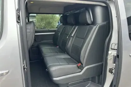 Photo 36 Peugeot Expert  CA FIXE M BLUEHDI 180 S&S EAT8