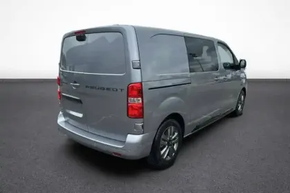 Photo 32 Peugeot Expert  CA FIXE M BLUEHDI 180 S&S EAT8