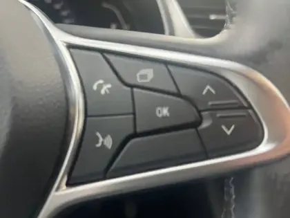 Photo 33 Renault Captur  Blue dCi 115