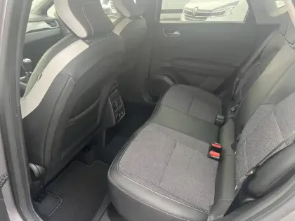 Photo 23 Renault Captur  Blue dCi 115