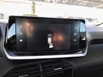 Photo 44 Peugeot 208  BLUEHDI 100 S&S BVM6