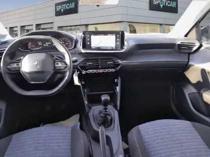 Photo 39 Peugeot 208  BLUEHDI 100 S&S BVM6