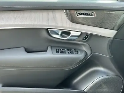 Photo 20 Volvo Xc90  T8 AWD Hybride Rechargeable 455 ch Geartronic 8 7pl
