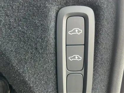 Photo 11 Volvo Xc90  T8 AWD Hybride Rechargeable 455 ch Geartronic 8 7pl