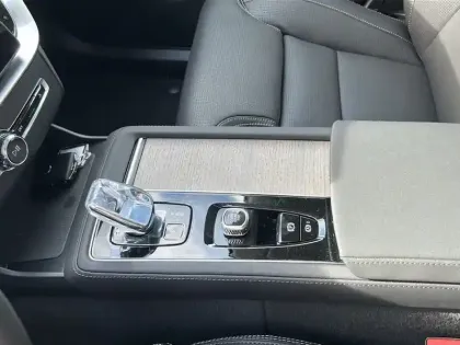 Photo 21 Volvo Xc90  T8 AWD Hybride Rechargeable 455 ch Geartronic 8 7pl