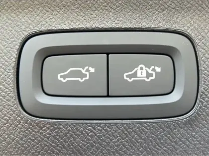 Photo 10 Volvo Xc90  T8 AWD Hybride Rechargeable 455 ch Geartronic 8 7pl