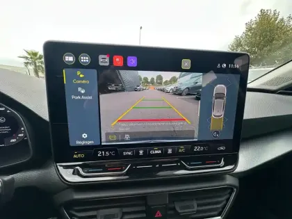 Photo 27 Seat Leon  1.5 eTSI Hybrid 115 DSG7