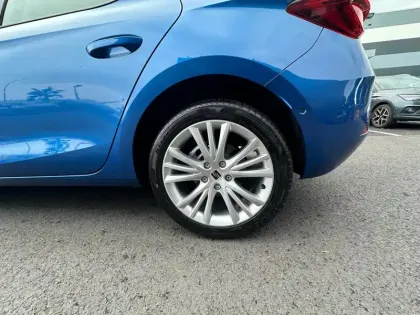 Photo 16 Seat Leon  1.5 eTSI Hybrid 115 DSG7