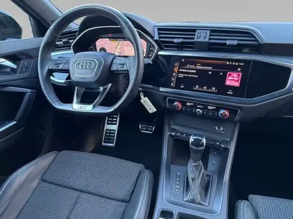 Photo 13 Audi Q3  Sportback 45 TFSIe 245 ch S tronic 6