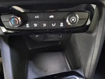 Photo 24 Opel Corsa  1.5 Diesel 100 ch BVM6