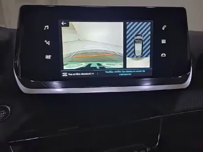 Photo 71 Peugeot 208  PureTech 100 S&S BVM6