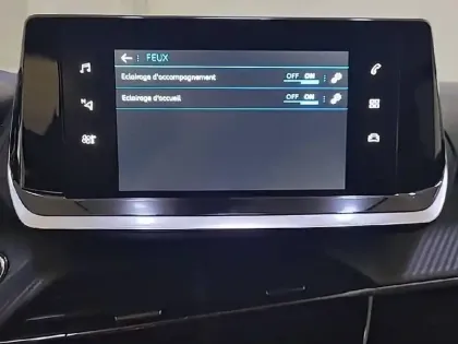 Photo 74 Peugeot 208  PureTech 100 S&S BVM6