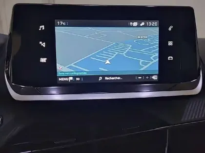 Photo 70 Peugeot 208  PureTech 100 S&S BVM6