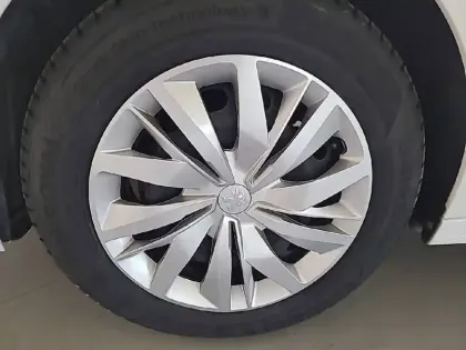 Photo 12 Peugeot 208  PureTech 75 S&S BVM5