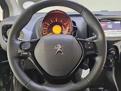 Photo 28 Peugeot 108  VTi 72ch S&S BVM5