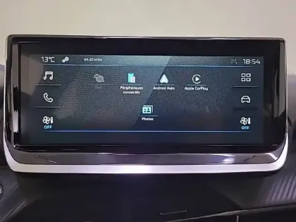 Photo 48 Peugeot 208  PureTech 100 S&S BVM6